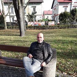 Revaz, 47, 