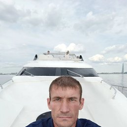 ��������, 37 ���, �����-���������