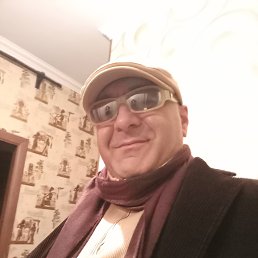 Artur, 52 ����, ������������