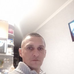 ������, ������, 44 ����