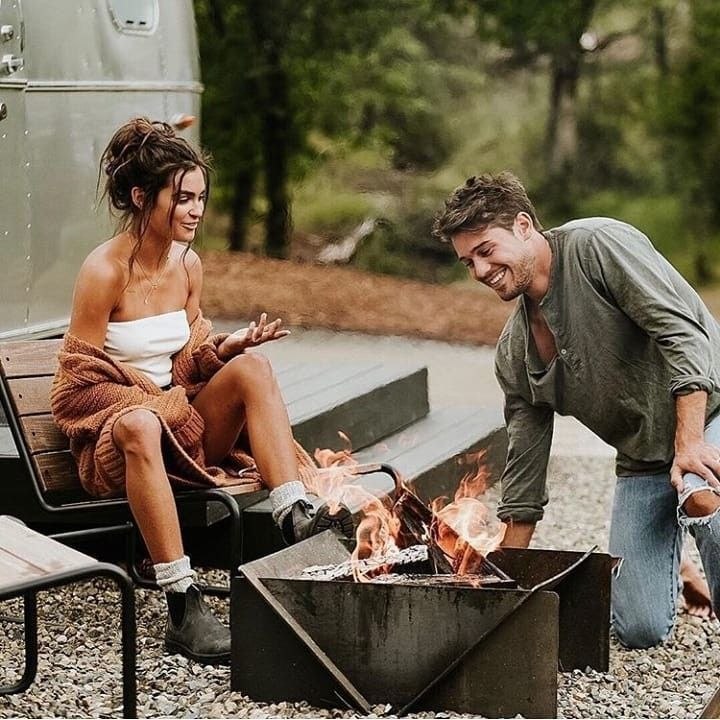 Никакие противоположности не притягиваются, ребята... На три дня эйфории , может быть... А с ...