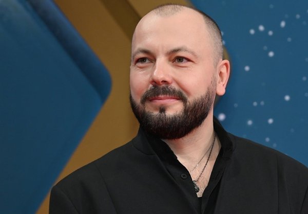 Сумишевский не поскупился на памятник для погибшей на гастролях жены: от надписи на надгробии слезы ...