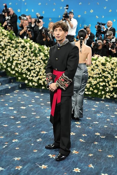 #metgala2025  5 - 4