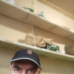 Alan, 49, 