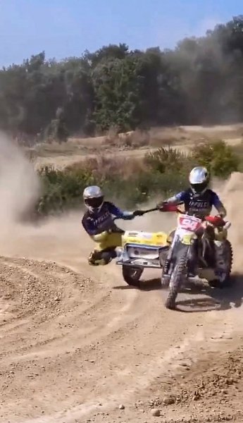 �������� �� ���� � �����.������� ��� ������� 3 ���� � ���� � ����� ������ �� ����� - 2