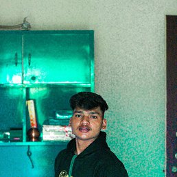 Roshan, 22, 