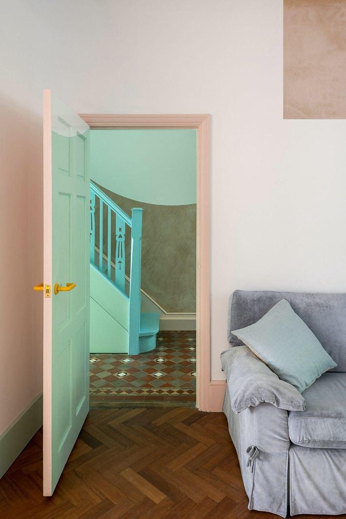 Эдвардианский дом в Лондоне превратился в Graphic House - 4