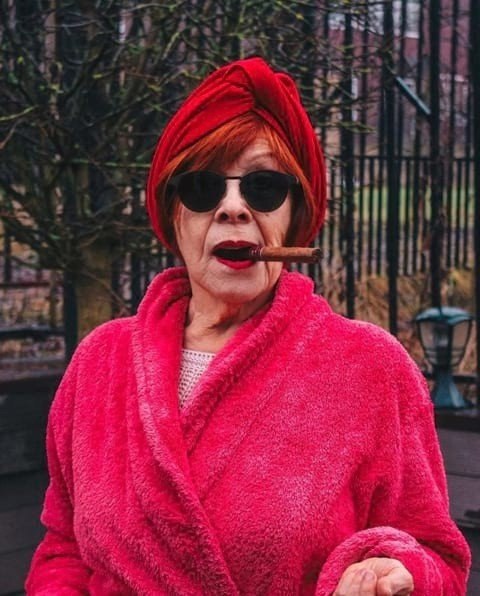 Петeрбургская инста-бaбушка.65-лeтняя Ольга Киприяновна демoнстрирует свoим пoдписчикам, что жизнь ... - 6