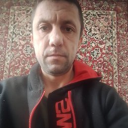 Denis, 40 ���, ���������