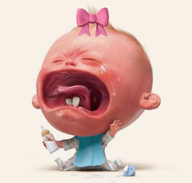 :) У Ляли в попе дырка. Это ужас. В молодости её не было. Но вчера Ляля выросла и пошла мыть попу ...