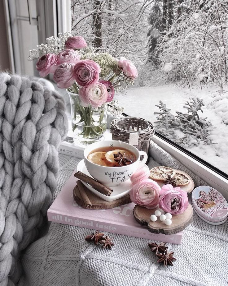   o,   .    -    .  ...