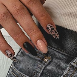 ���� Lena, �����-���������, 44 ���� - ��������� 10 ������� 2023