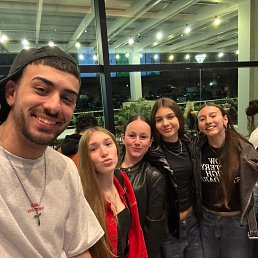 Milio, 20,  