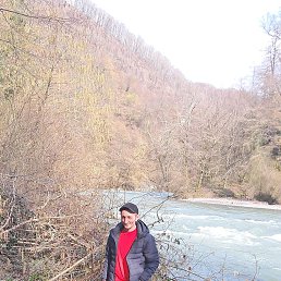Pavel, 52, 