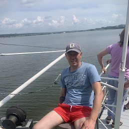 ������, �����������, 42 ����