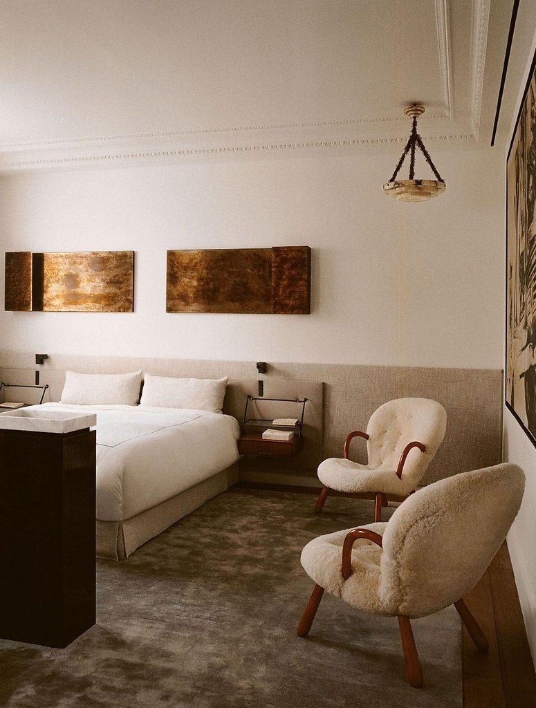  :     .  ,     ... - 3