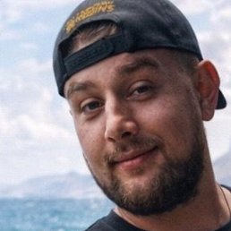 ������, ������, 33 ����