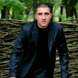 Vlad, 37, 