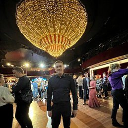 Александр, 26 лет, Москва Александр, 26 лет, Москва