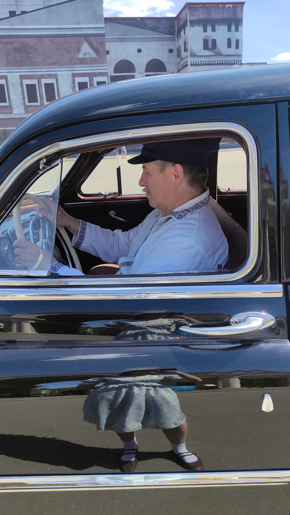  ( -34) - 28  2025  17:03 - 3