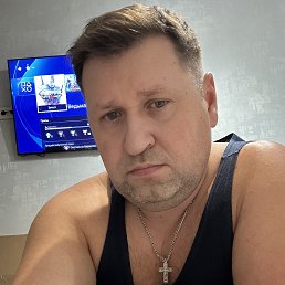 Sergey, 45, 