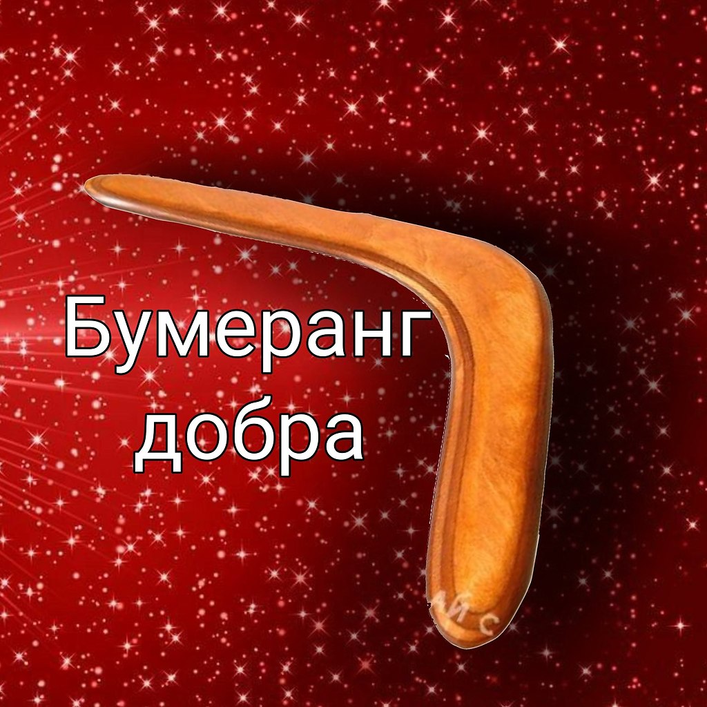 Однажды мужчина, проезжая по трассе, увидел на обочине пожилую женщину. Даже в исчезающем свете дня ...