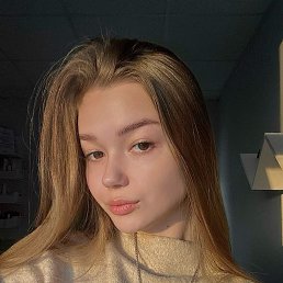 riella, 20, 