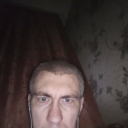 Дмитрий, 37, Кулунда