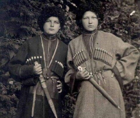 Анна Сердюкова: как 16-летняя кубанская казачка победила пятерых горцев. О воинской доблести и ...