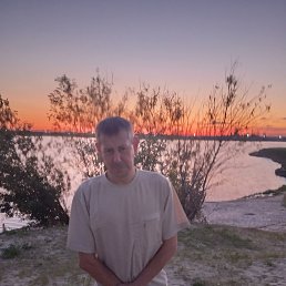 �����, 37 ���, ���������