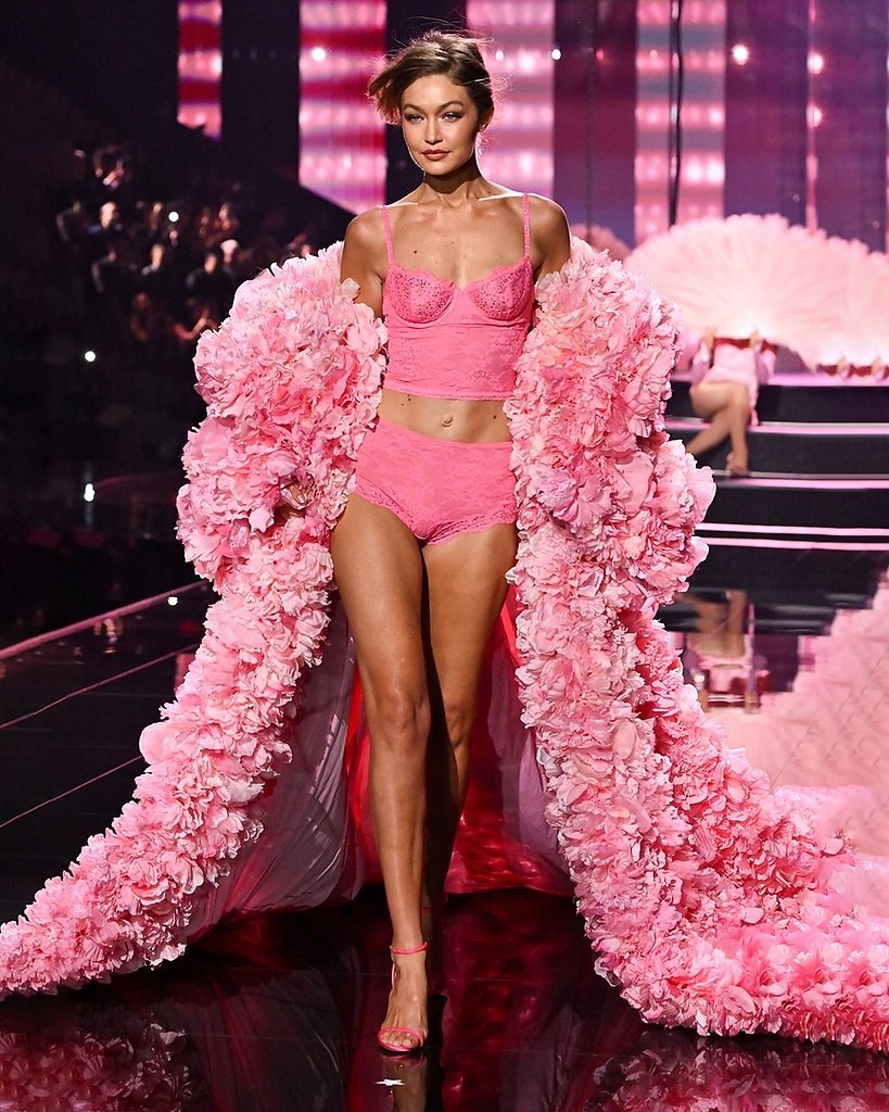      Victorias Secret   !  - ... - 3