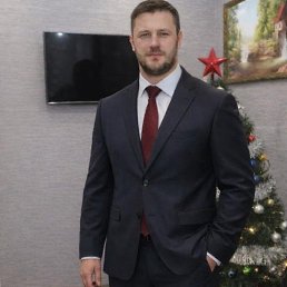 ������, 33 ����, ������