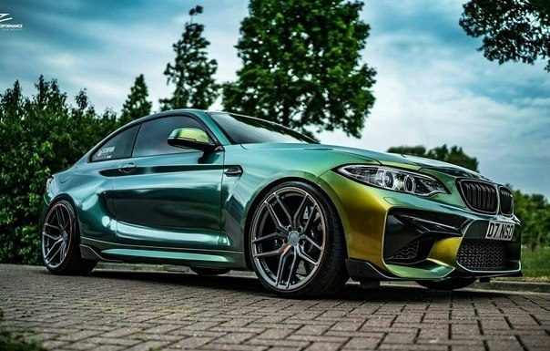 BMW m2. BMW - 4