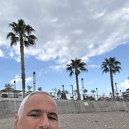 Denis, ������, 51 ���