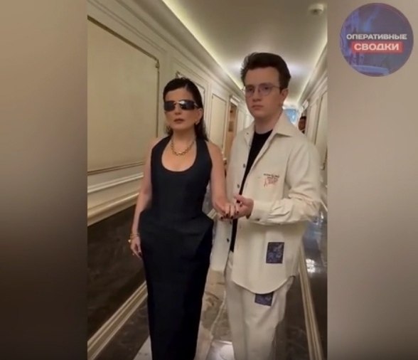 Нездоровая любовь Гурцкой к молодому сыну.Диана Гурцкая вышла в свет с совершеннолетним сыном ...