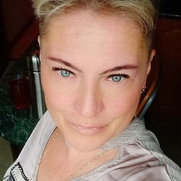 *�))), ������