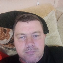 Dima, 41, 