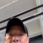 Eric Nguyen, 48 ���, ������