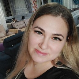 Yuliua, 39, 