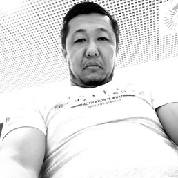Bobi, 39, 