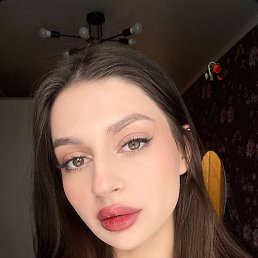 Фото Арина, Екатеринбург, 27 лет Арина, Екатеринбург, 27 лет