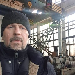 Игорь, 57 лет, Владивосток Игорь, 57 лет, Владивосток