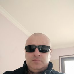 Kaxa, 43, 