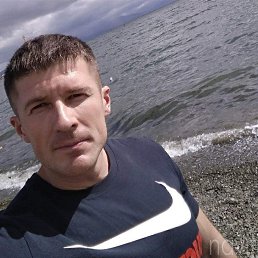 Ruslan, 44, 