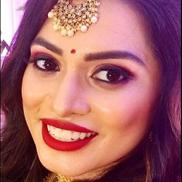 Sandhya, ��������, 33 ����
