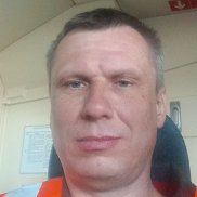 Duxa, 42, 