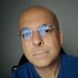 Ernesto, �����, 52 ����