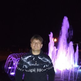 Алексей, 47, Бор, Борский район