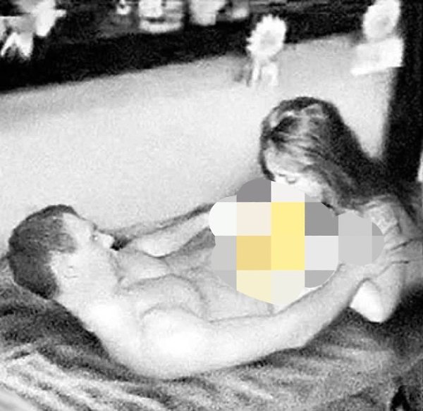 Алена Водонаева распространила по сети личные фотографии и видео Виктории Бони.По словам Алены, она ... - 3