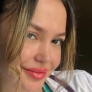 Sarah bunds Tatiana, 29 ���, ������ ��������